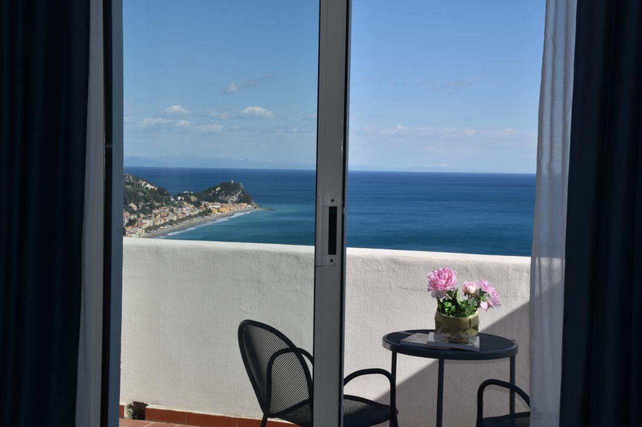 Hotel La Gioiosa Финале Лигуре Экстерьер фото